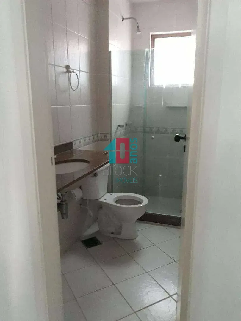 3-bedroom apartment with a suite and balcony, 130 m² — photo 25