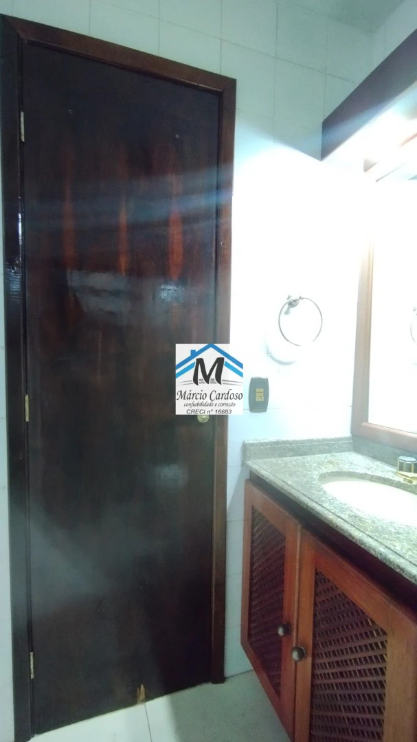 1-bedroom apartment with enclosed kitchen and gas — photo 26