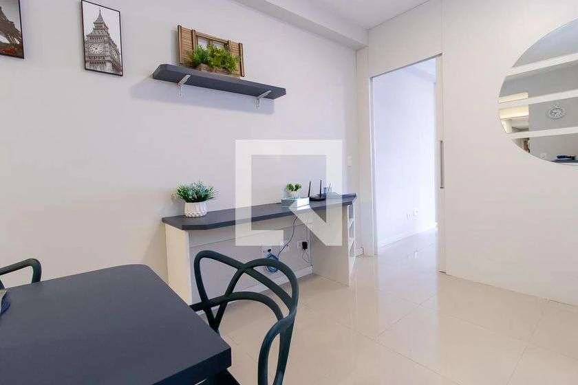 Furnished apartment with an open kitchen and 1 bedroom — photo 3