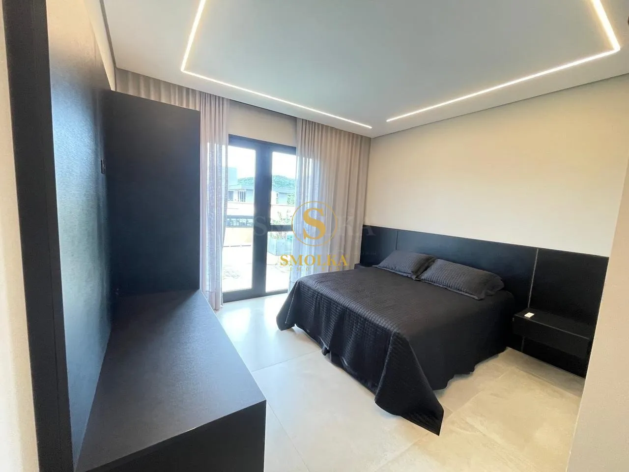Меблированный дом 645 м² с 5 спальнями и 7 санузлами — photo 43