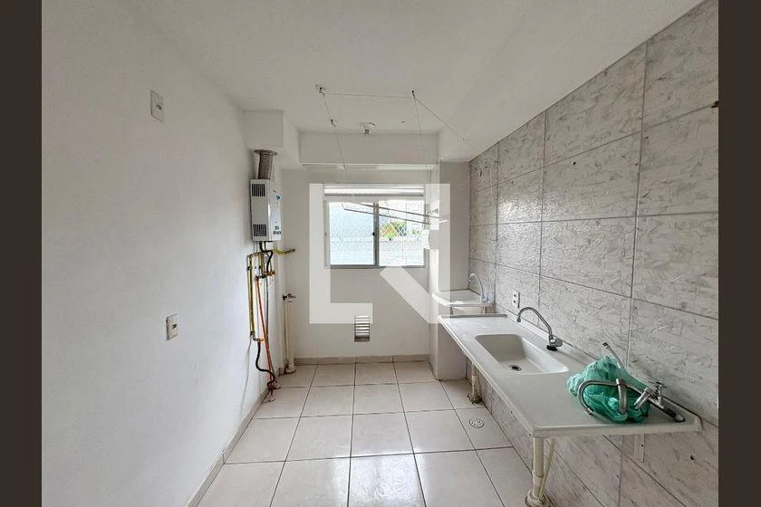 Mountain view in a 2-bedroom apartment, 47 m² — photo 14