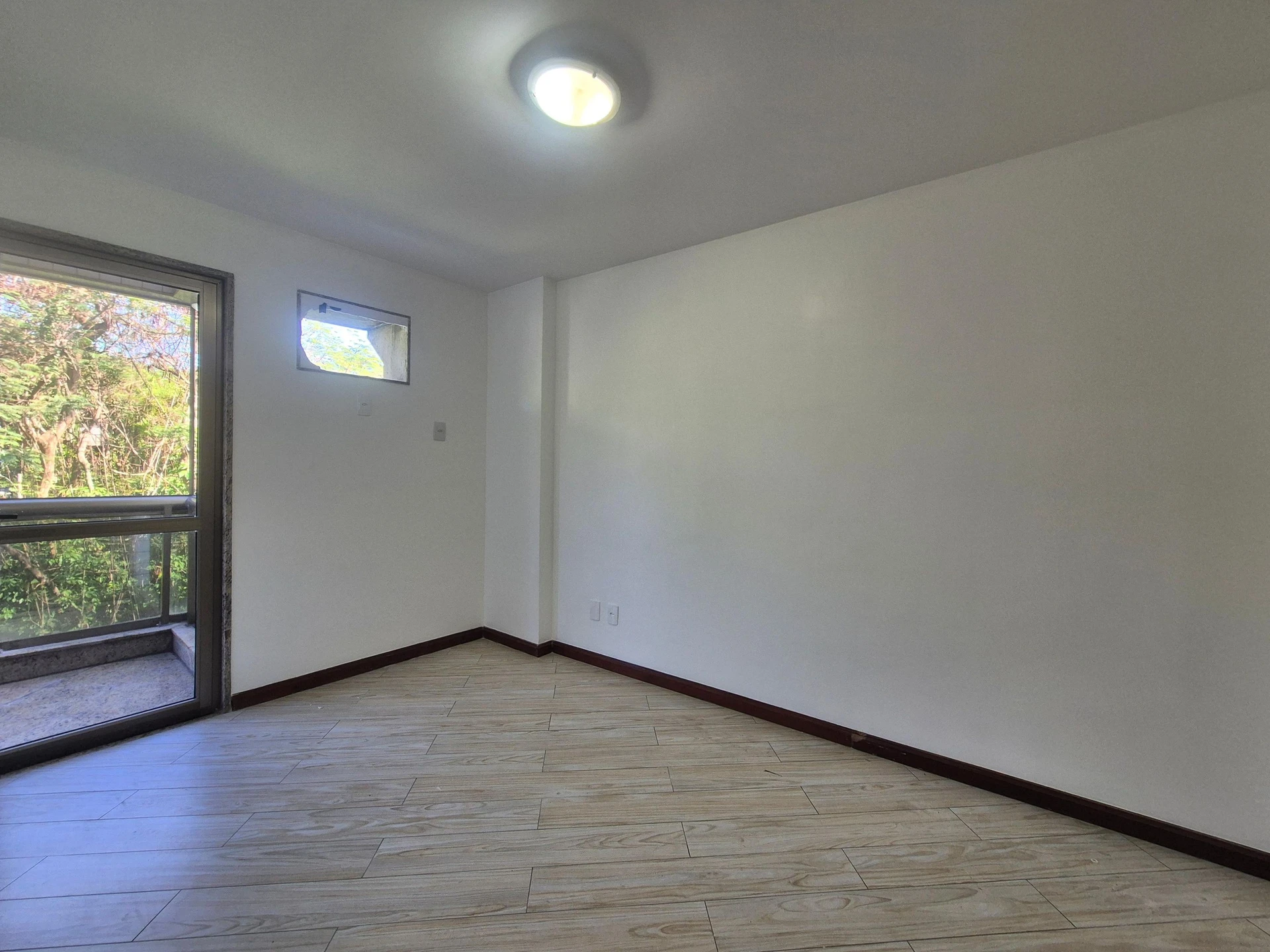 Apartamento mobiliado com 2 quartos e varanda — photo 27