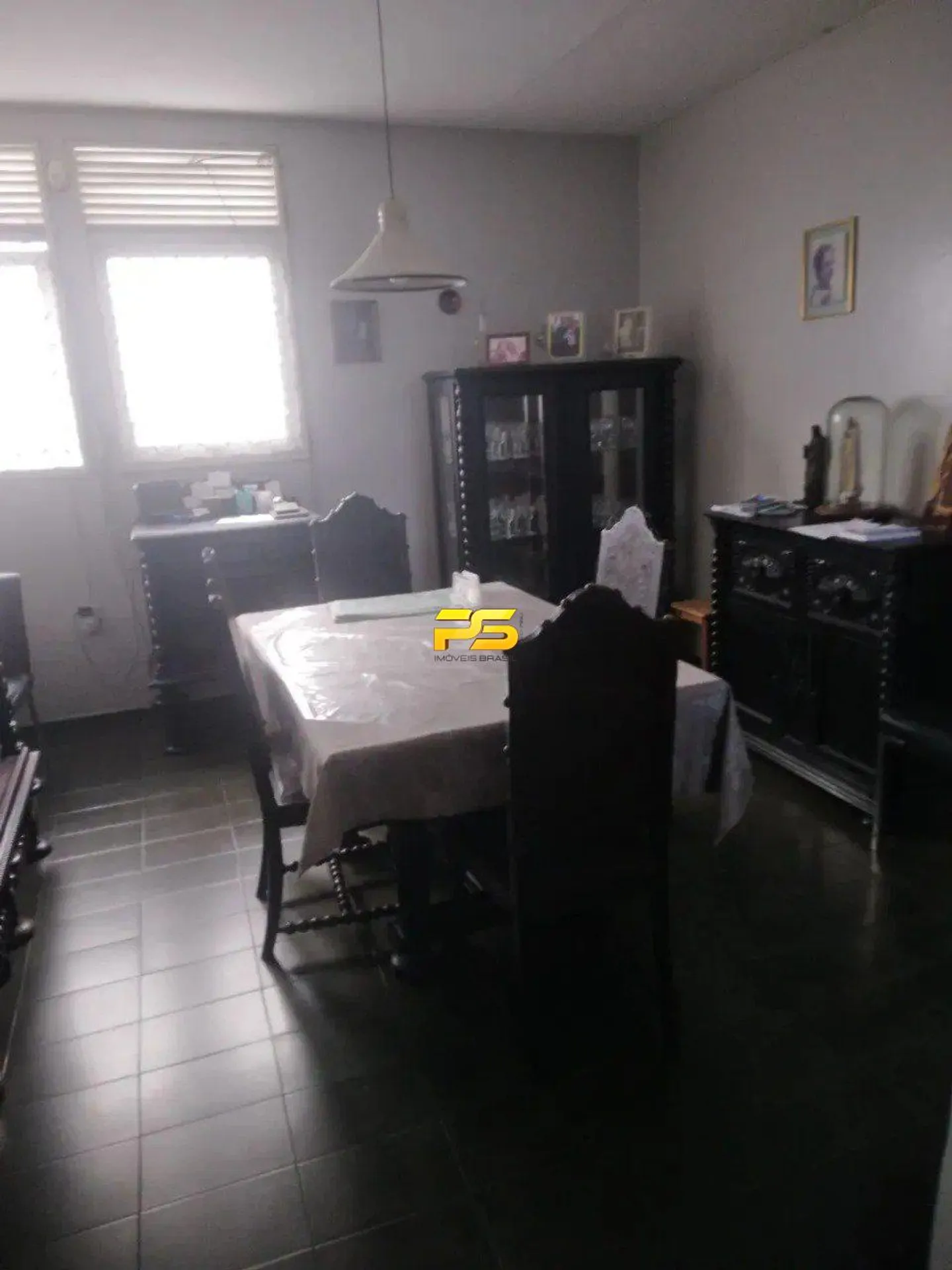 Коммерческий дом 250 м², 4 спальни и закрытая кухня — photo 8