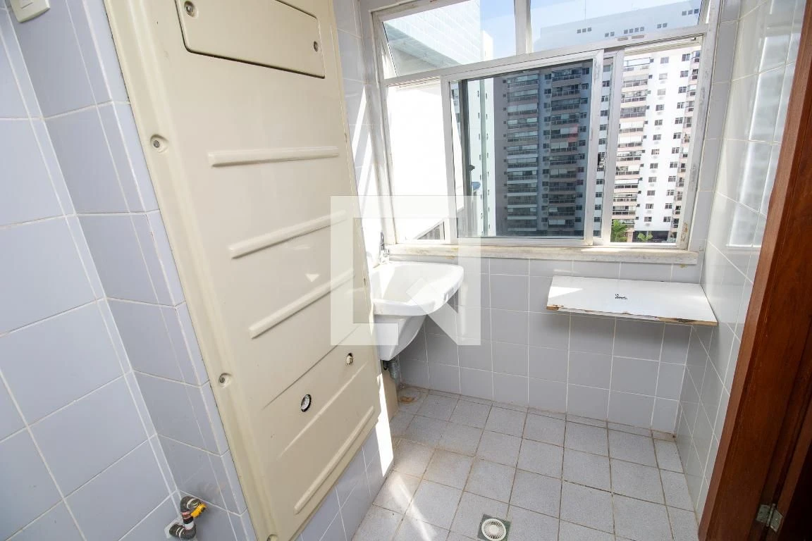 Apartamento sem mobília com 1 quarto e 2 banheiros — photo 35