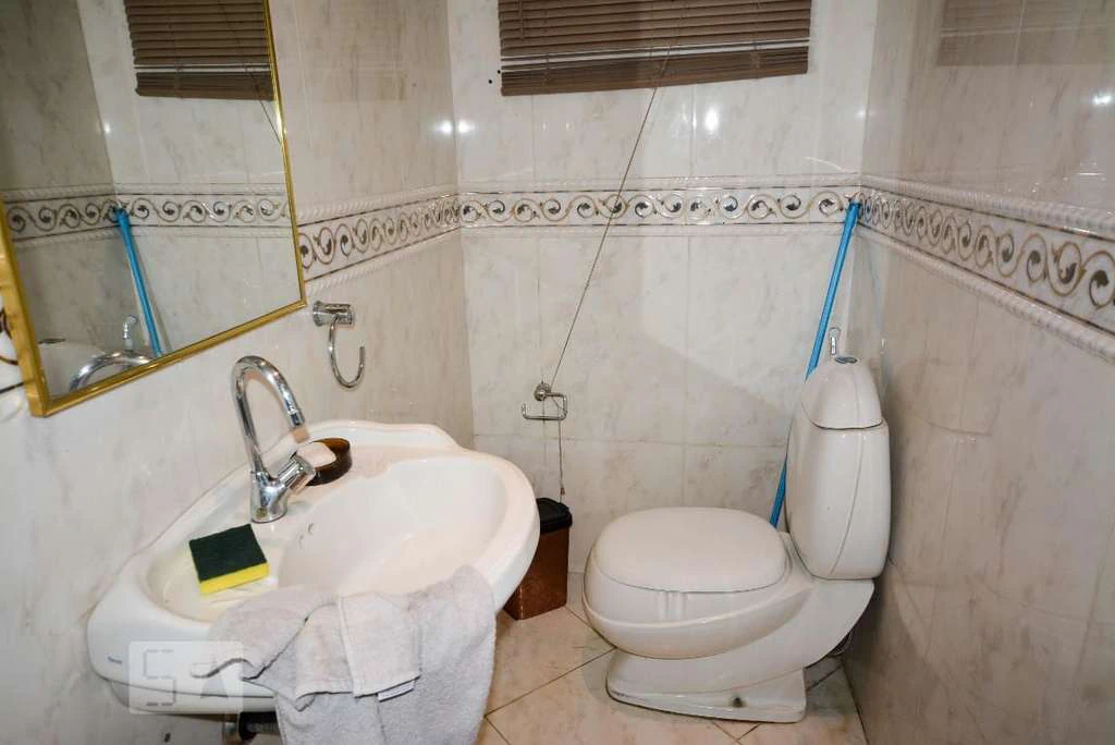 5-bedroom house with 6 bathrooms, 500 m² and 4 parking — photo 22