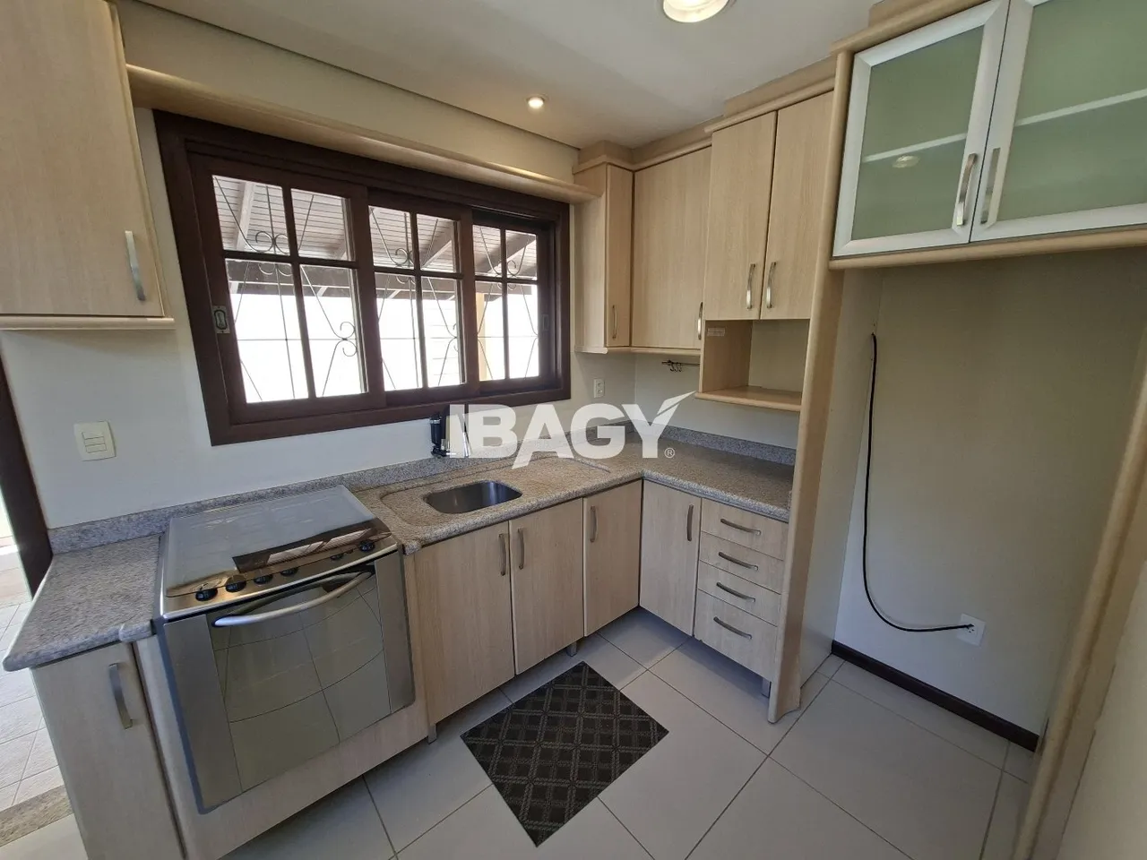 One-bedroom house with a mountain view in Florianópolis — photo 9