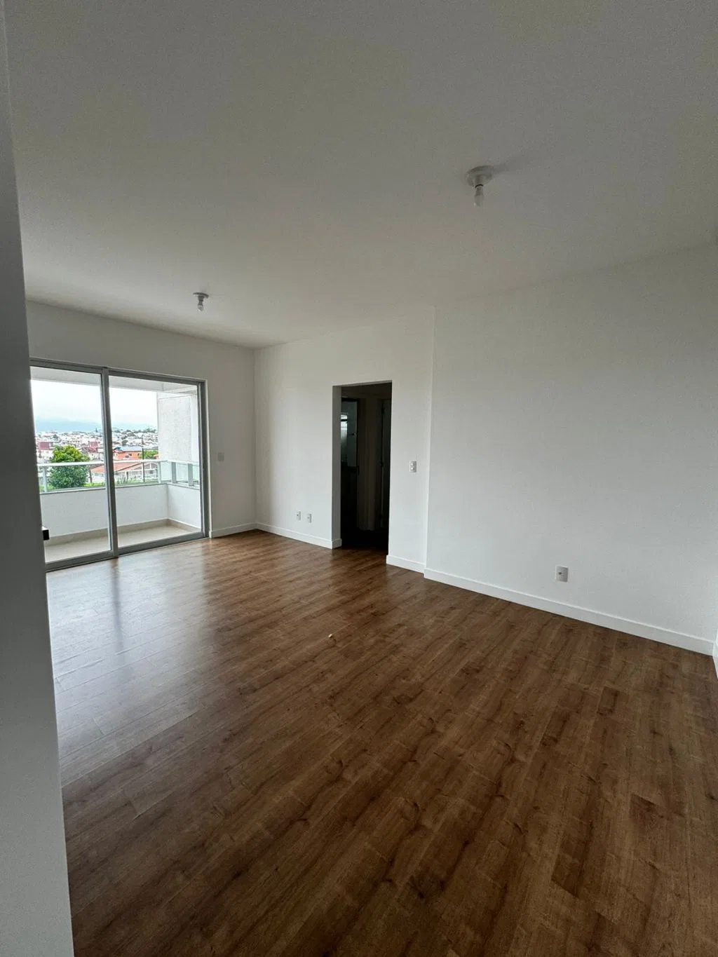 2-bedroom apartment with a private BBQ in Florianópolis