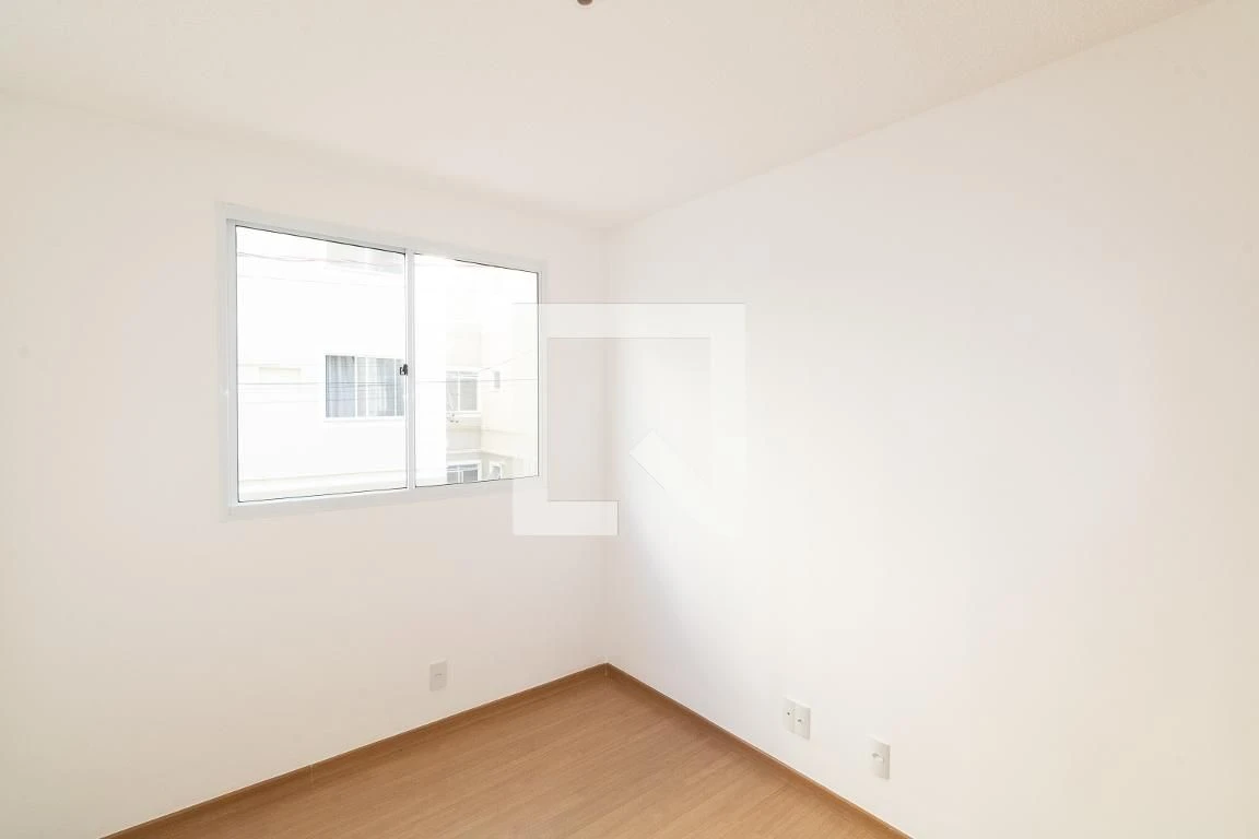 Unfurnished apartment with 2 bedrooms and parking — photo 18