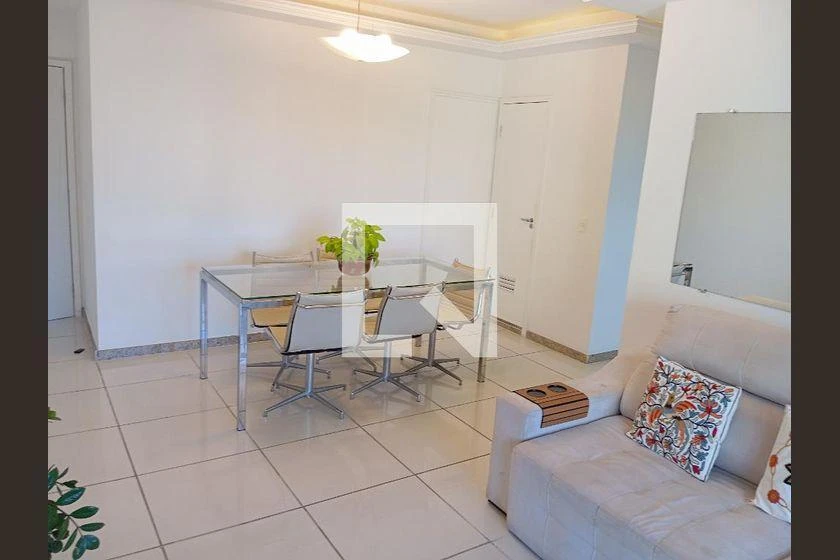 Furnished 70 m² apartment with 1 en-suite bedroom — photo 33