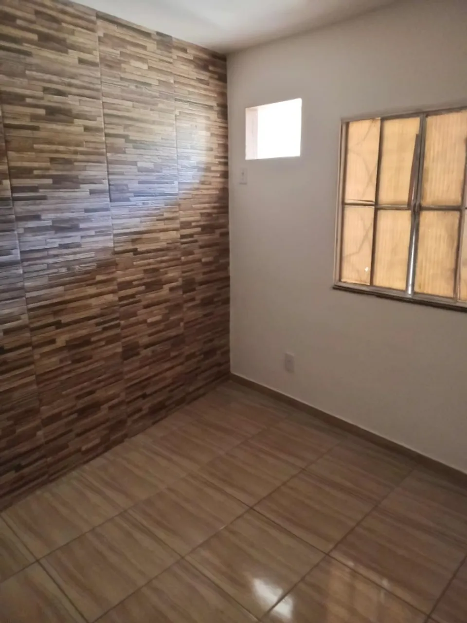 Studio with 1 bedroom, 1 bathroom and tiled floors