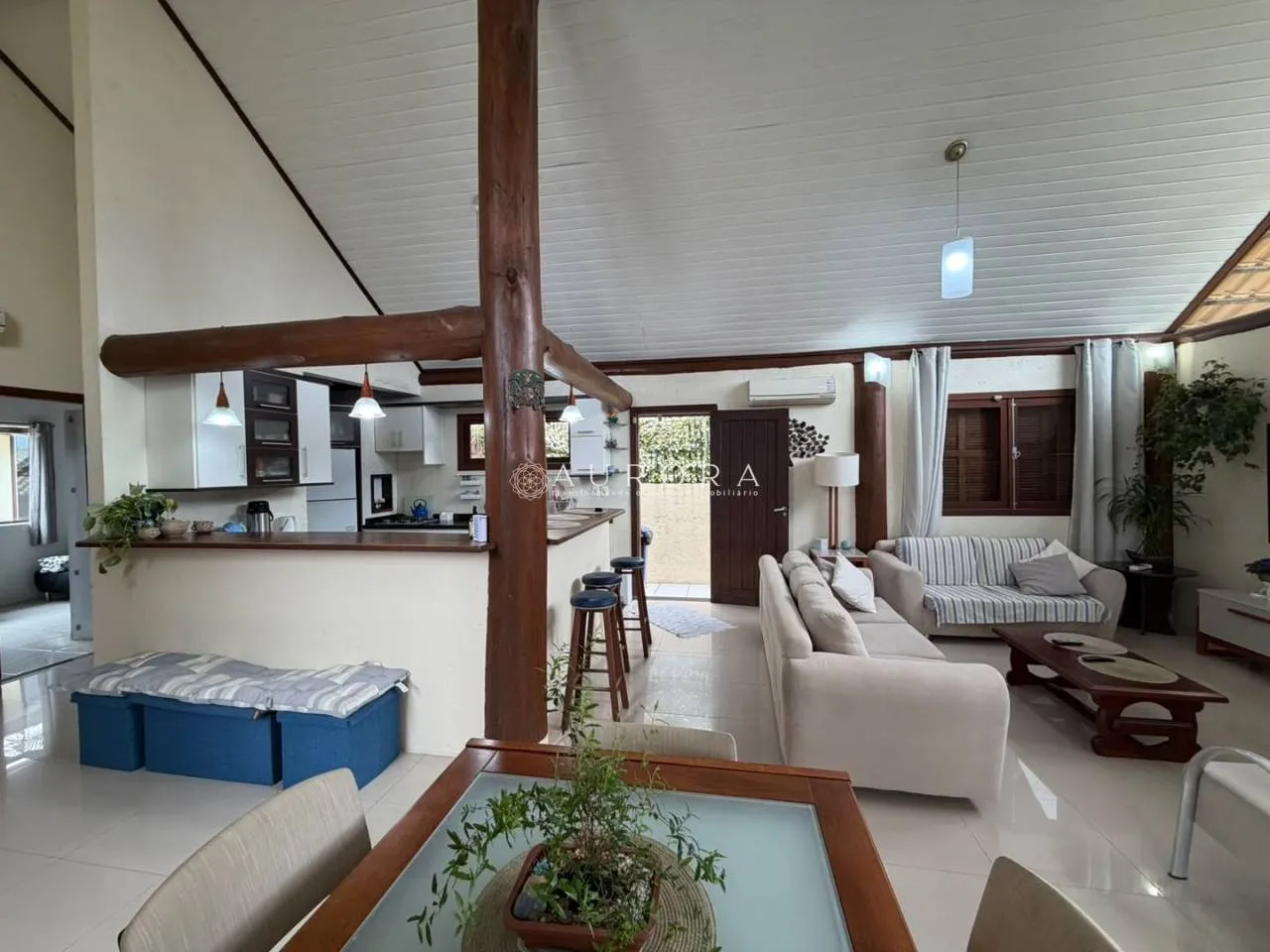 3-bedroom house with a washing machine — photo 8