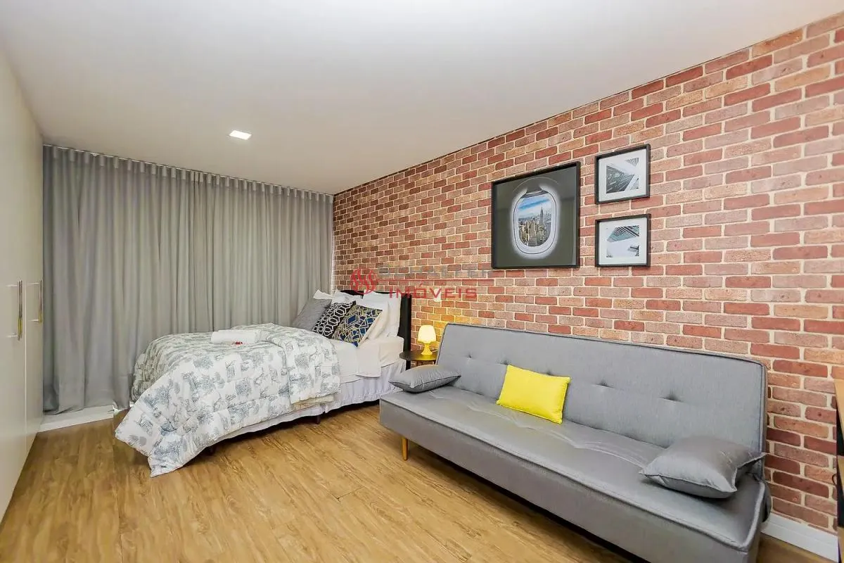 Apartamento mobiliado de 1 quarto com mesa de trabalho — photo 5
