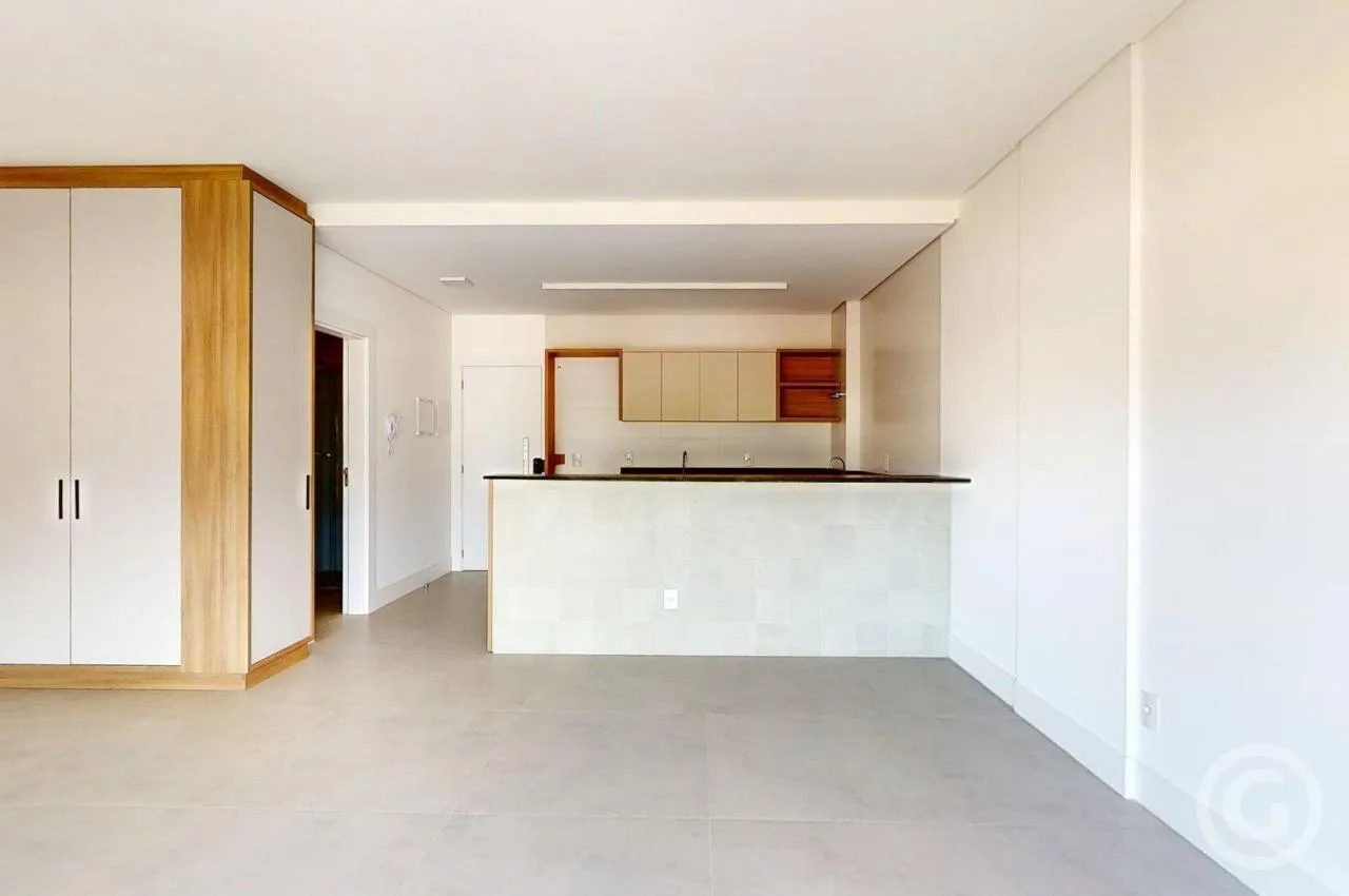 49 m² studio with open-plan kitchen and 1 parking spot — photo 11