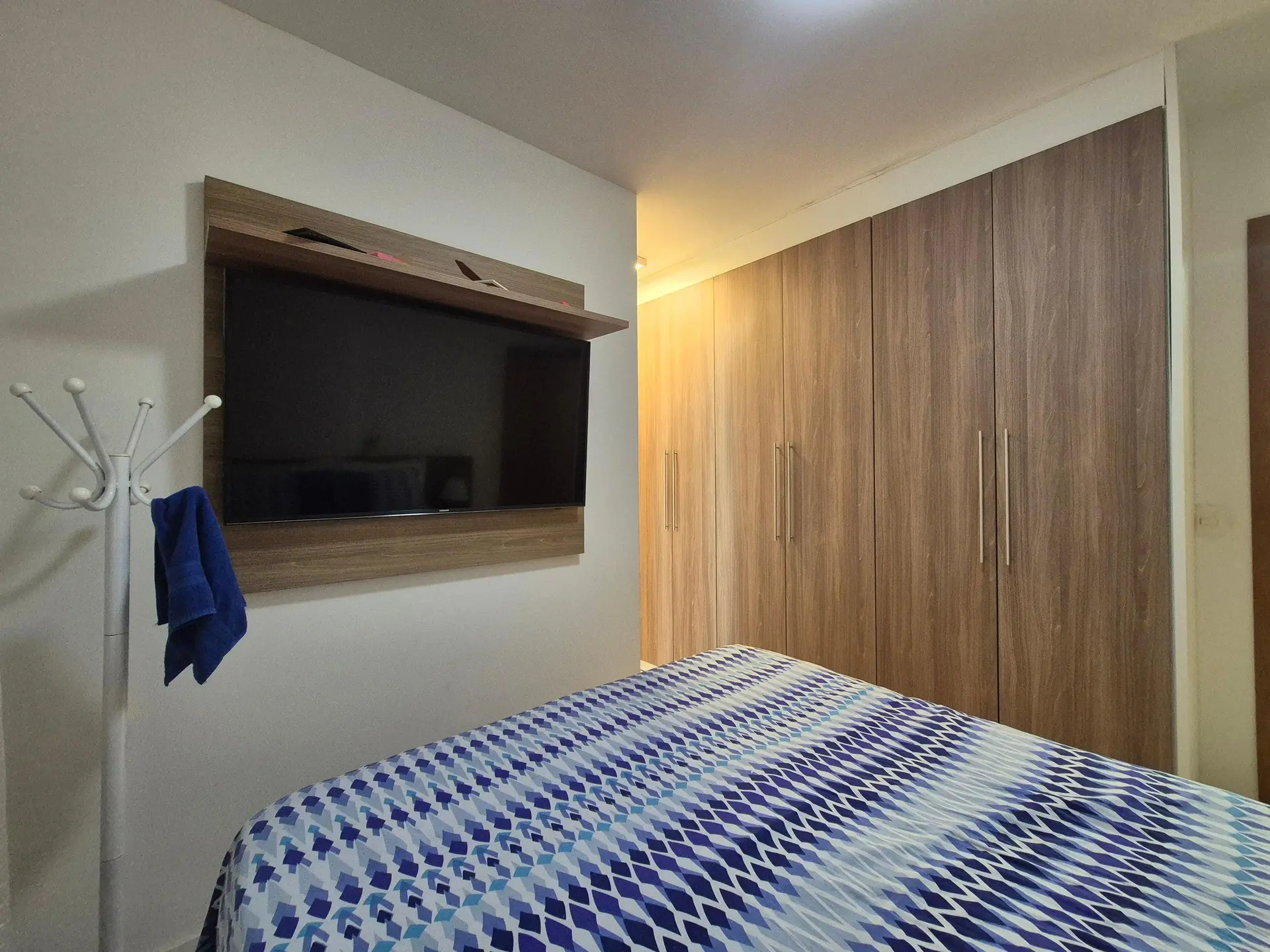 Apartamento de 76 m² com lava-louças e banheira — photo 17