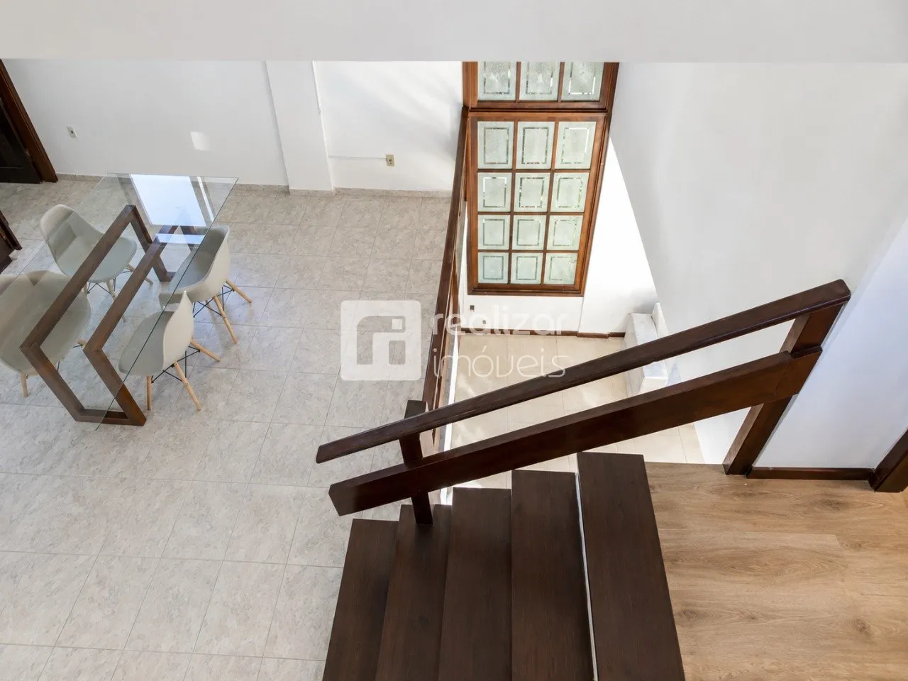 Furnished 4-bedroom house with 4 parking spaces — photo 11