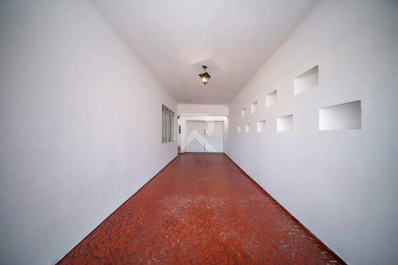 Rental house with laundry area and 5 bedrooms — photo 19