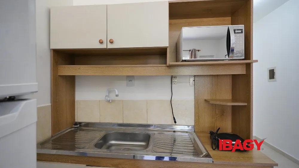 Студия с 1 спальней и встроенной кухней 27 м² — photo 6