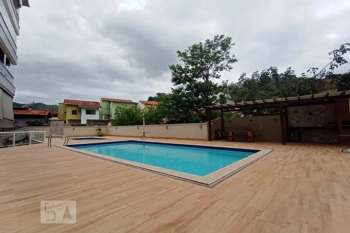Apartamento de 4 quartos com janelas do piso ao teto — photo 18