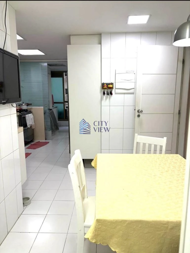 Apartamento sem mobília com 3 quartos e 5 banheiros — photo 24