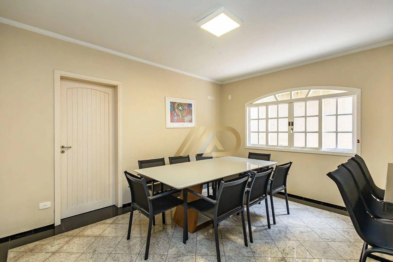 Будинок на 4 спальні з 377 м² і 4 паркомісцями — photo 7