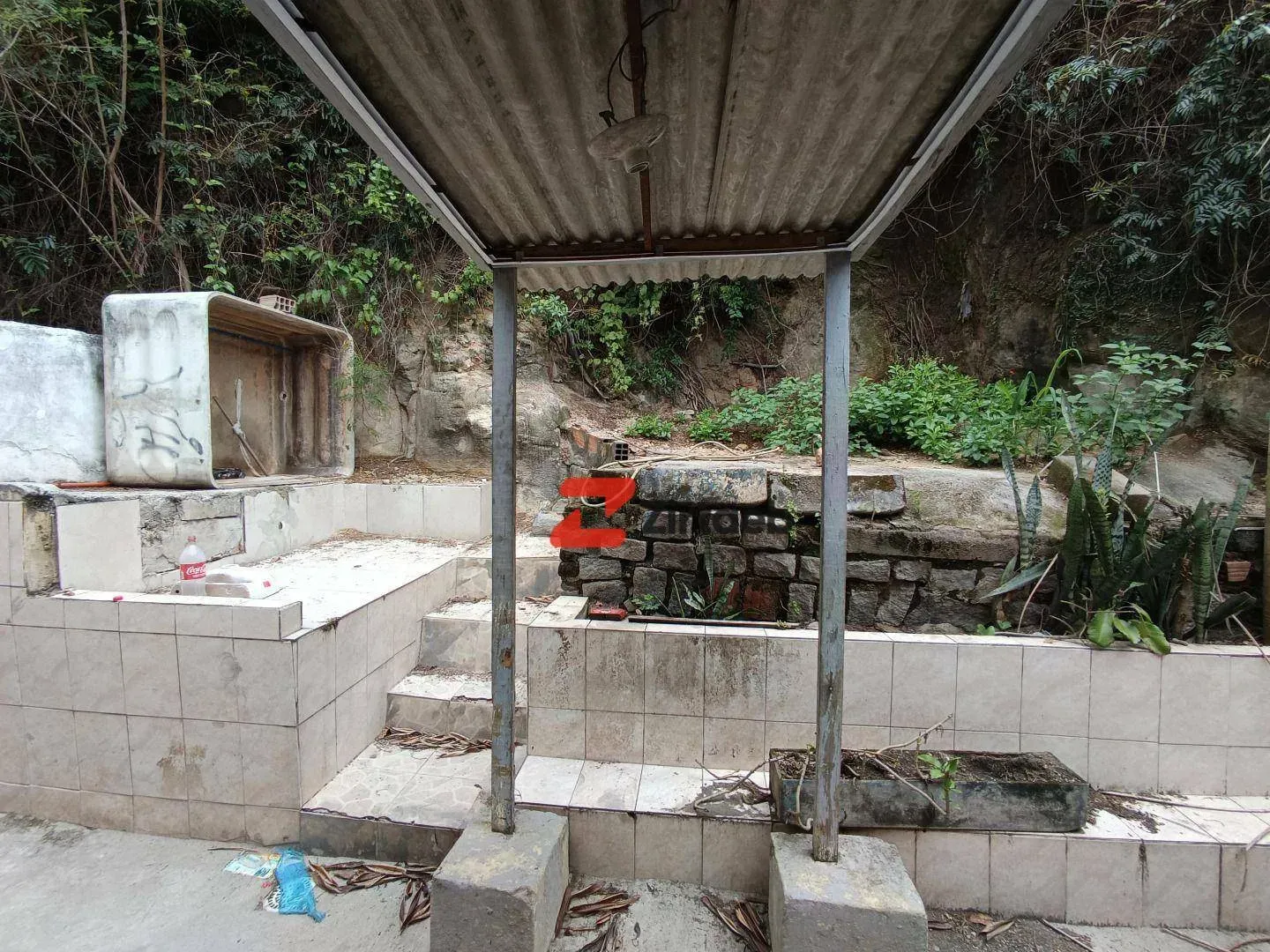 House with 3 bedrooms and 200 m² of tiled floors — photo 15