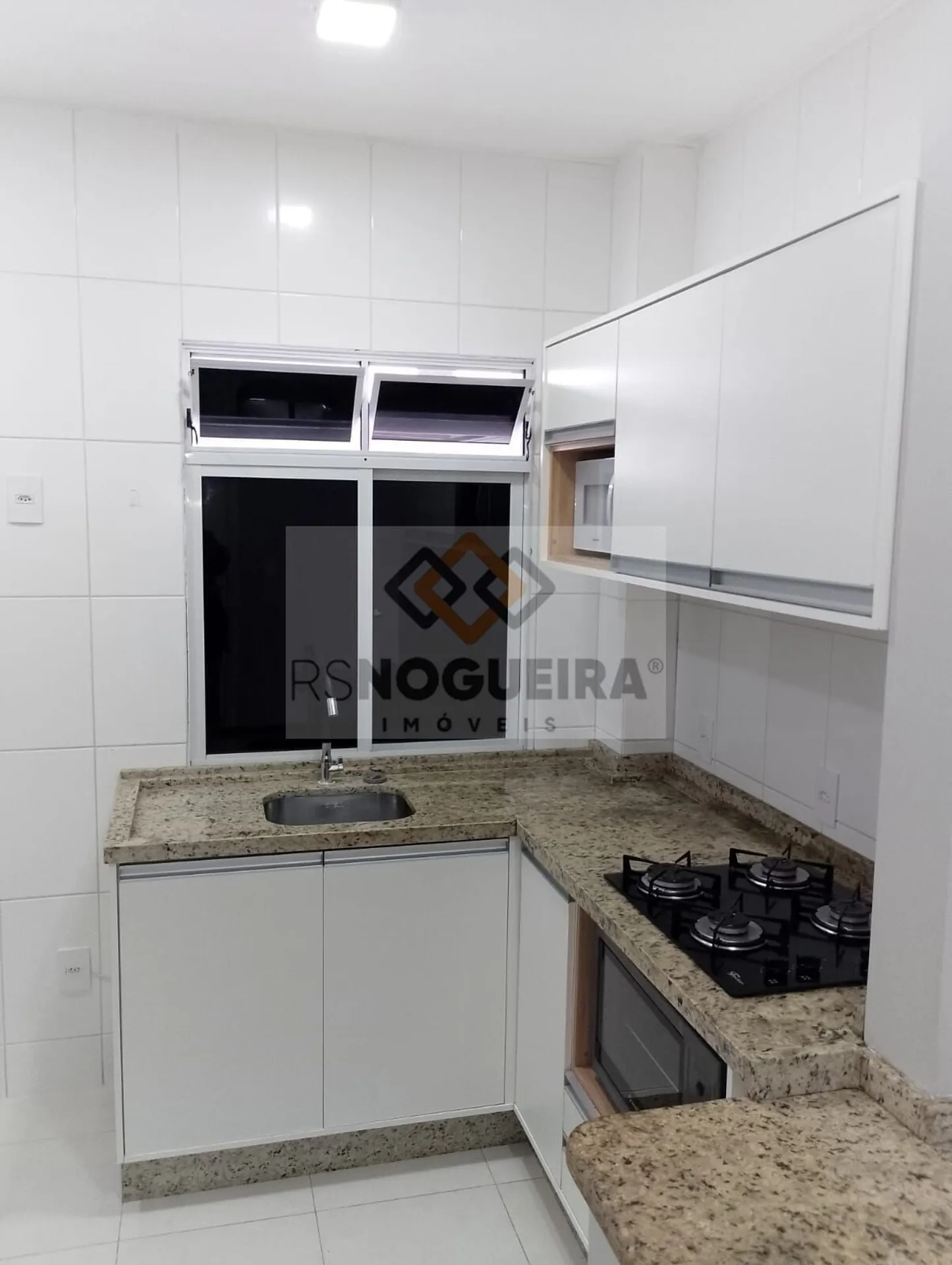 Apartamento de 2 quartos, sendo 1 suíte, 65 m², Ingleses — photo 2