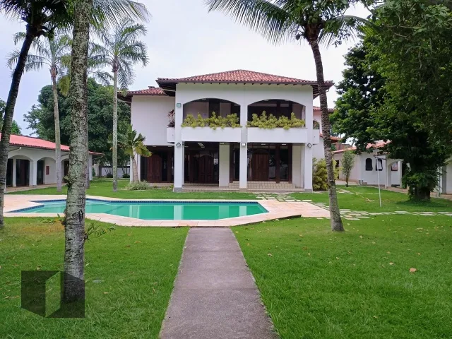 Condominium house with 5 bedrooms and gas kitchen