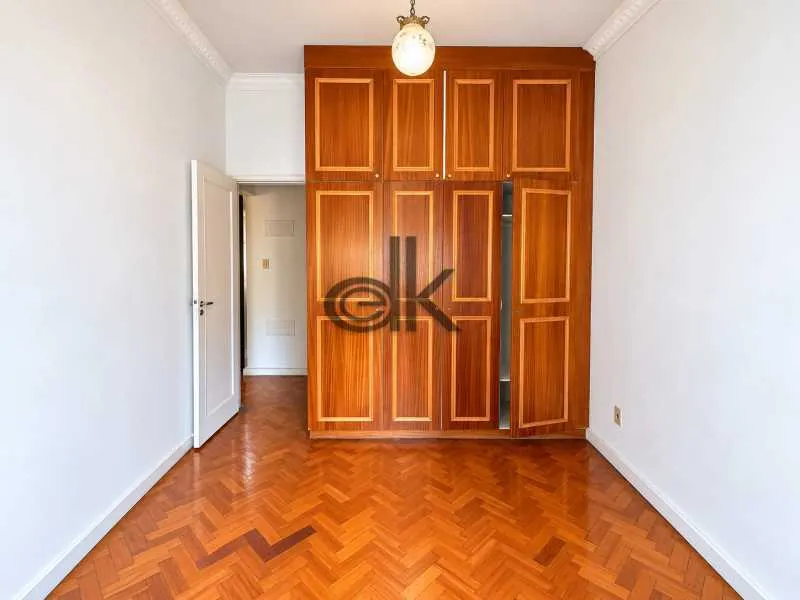 Ванна и 3 спальни: квартира 110 м² — photo 11