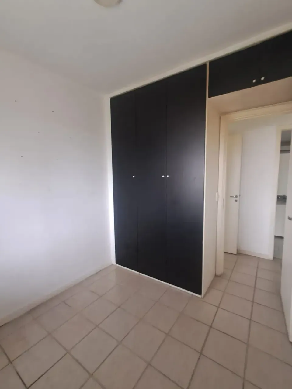 Rental apartment with 3 bedrooms and 3 bathrooms — photo 11