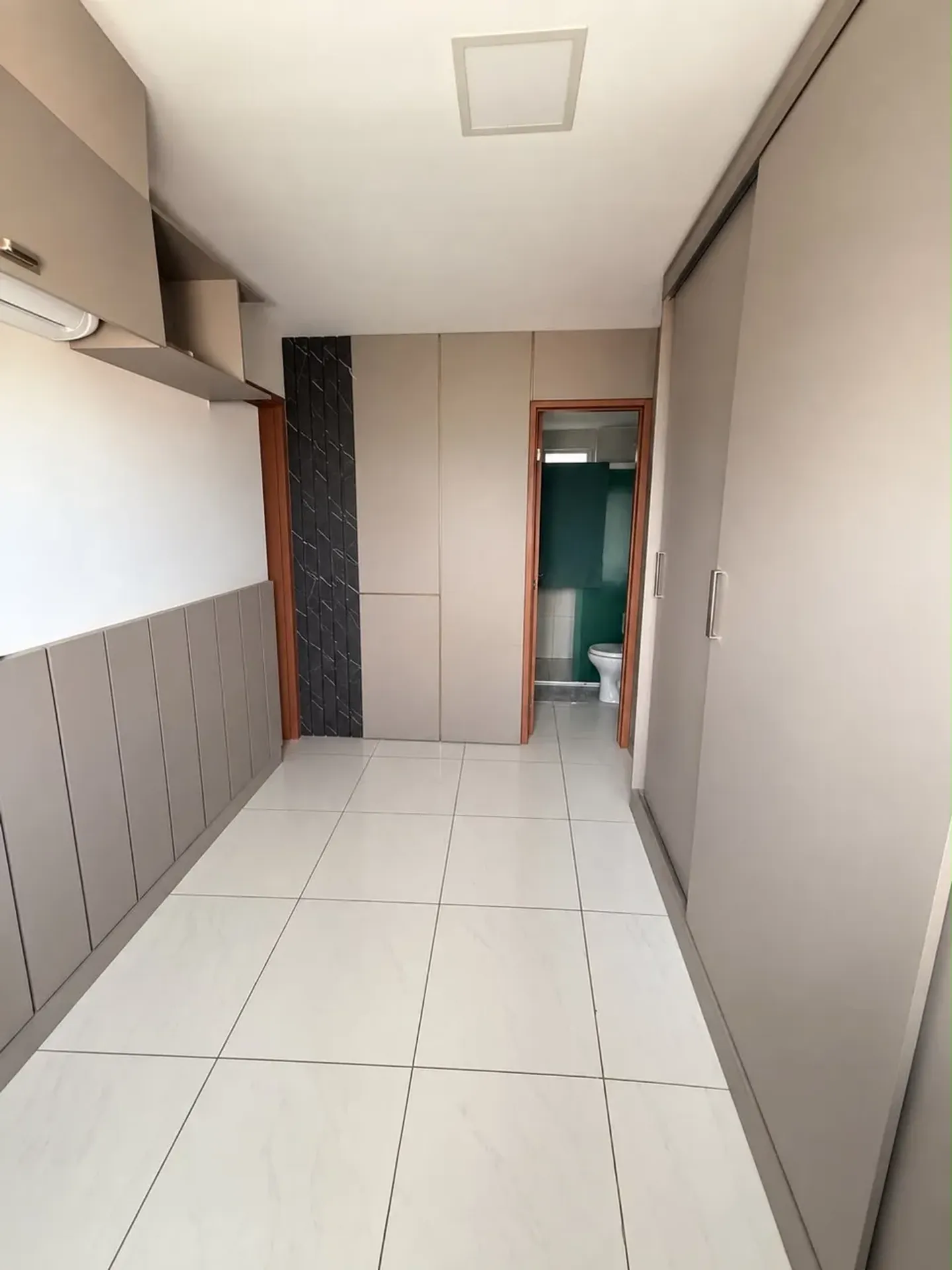 Стиральная машина и 2 спальни: квартира 61 м² — photo 4