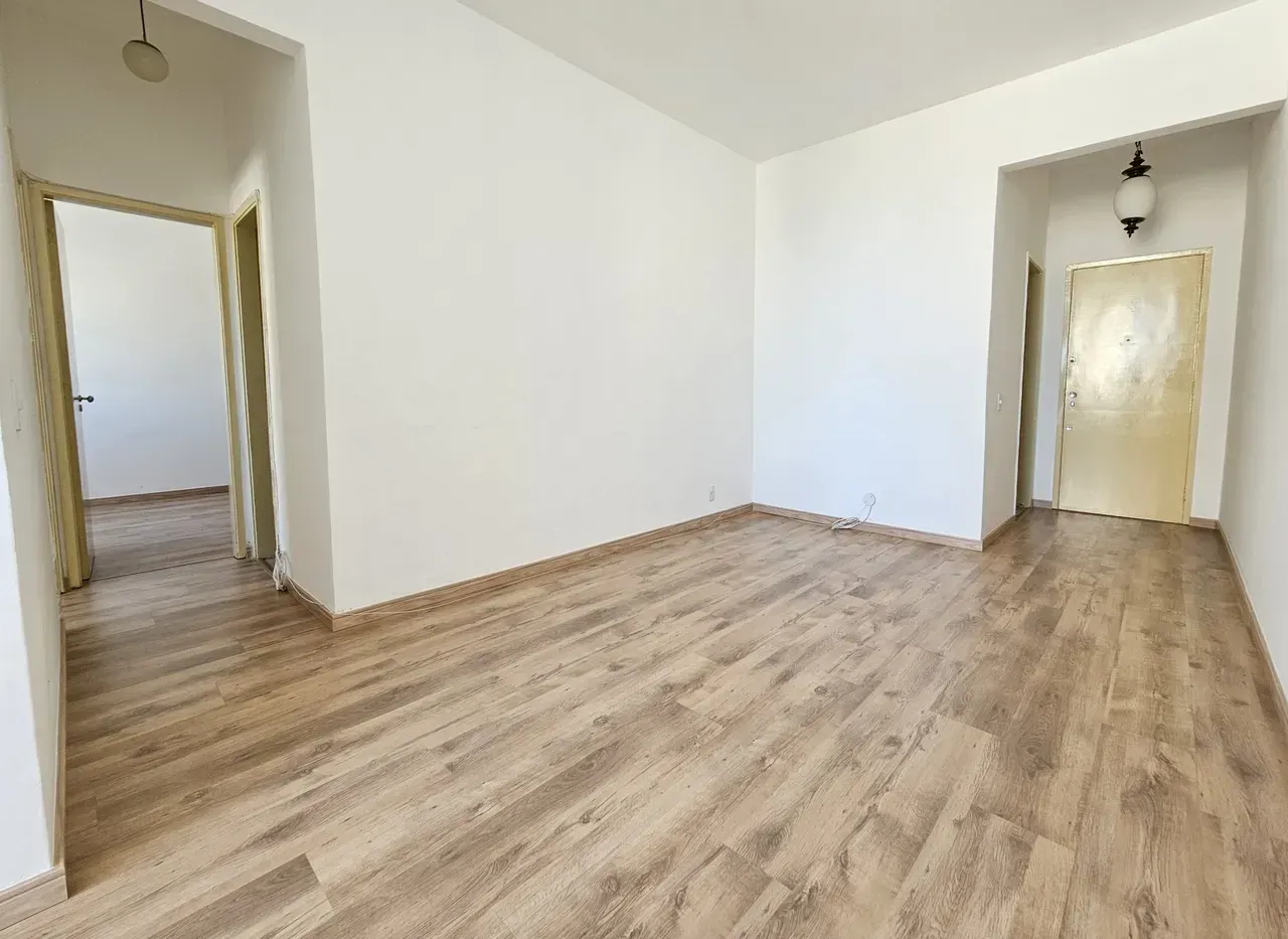 Apartamento com 2 quartos e 1 vaga de garagem — photo 3