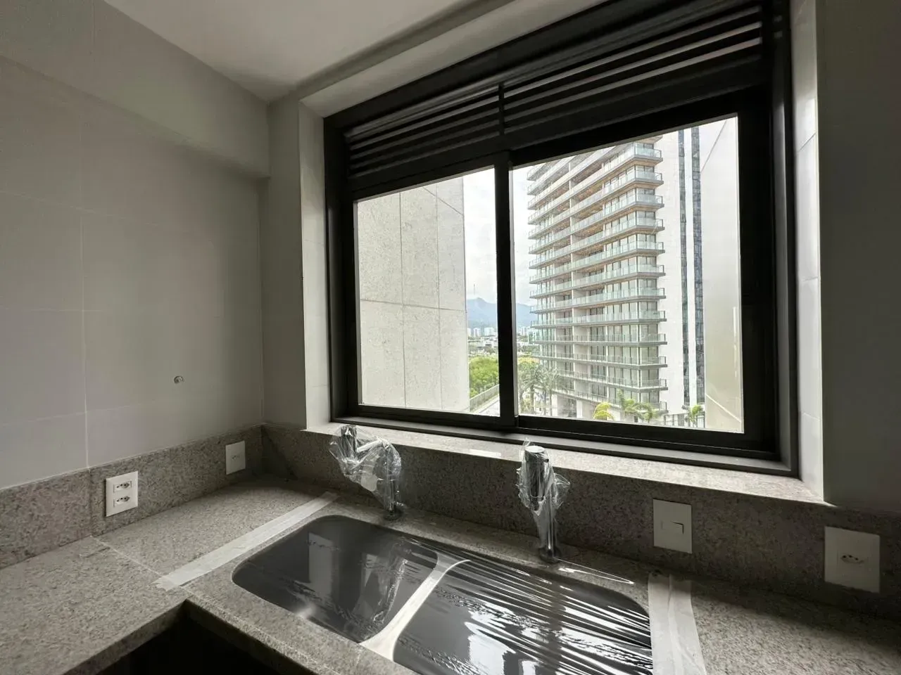 Apartamento com 4 dormitórios e 5 banheiros, 3 vagas — photo 54