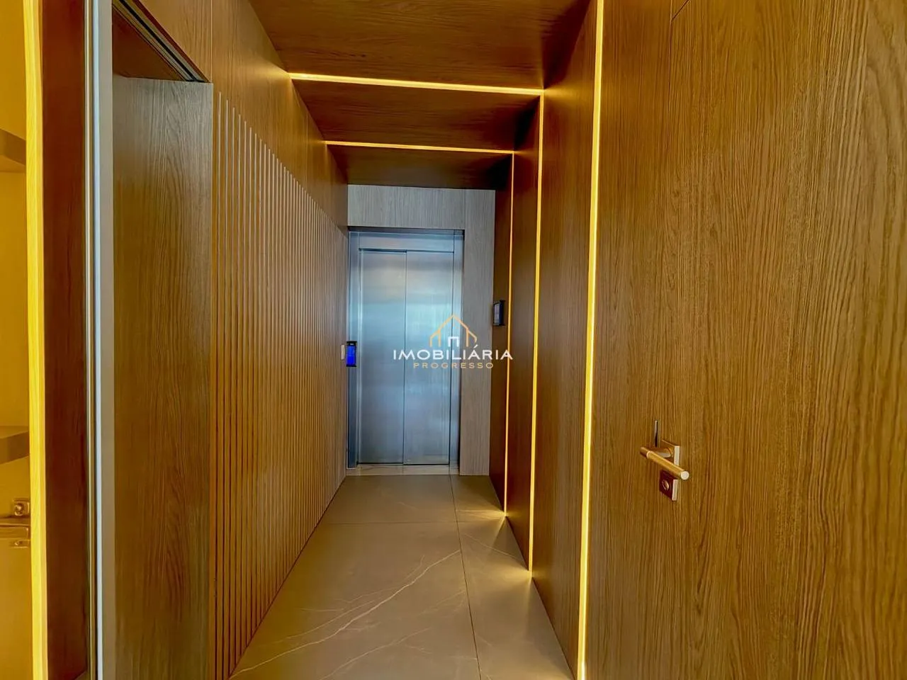 Dishwasher in a 3-bedroom apartment, 153 m² — photo 34