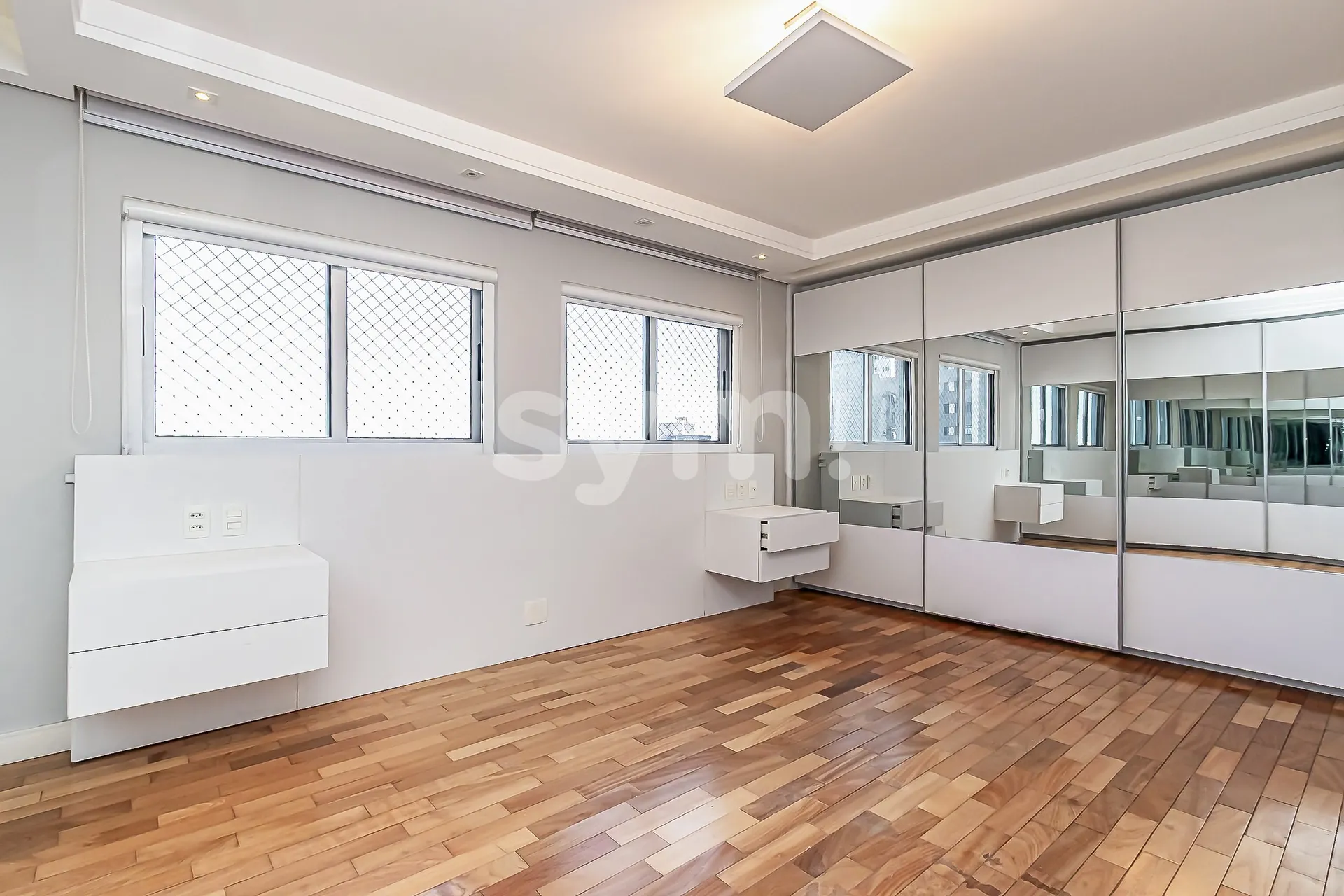 Apartamento mobiliado de 2 quartos com varanda envidraçada — photo 9