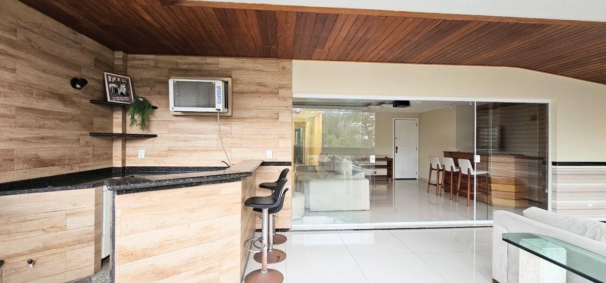 197 m² furnished apartment with 3 bedrooms and 2 parking spaces — photo 23