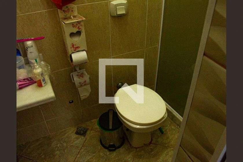 180 m² house with 3 bedrooms, 5 bathrooms, and parking — photo 6