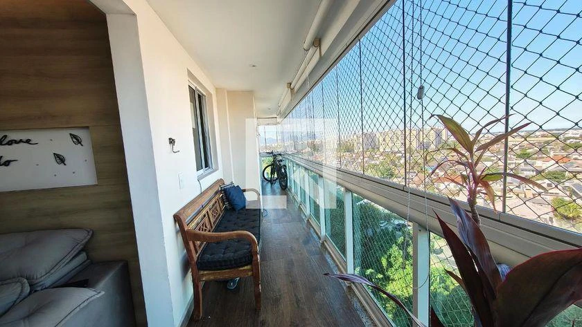 Панорамные окна и 4 спальни: квартира 200 м² — photo 31