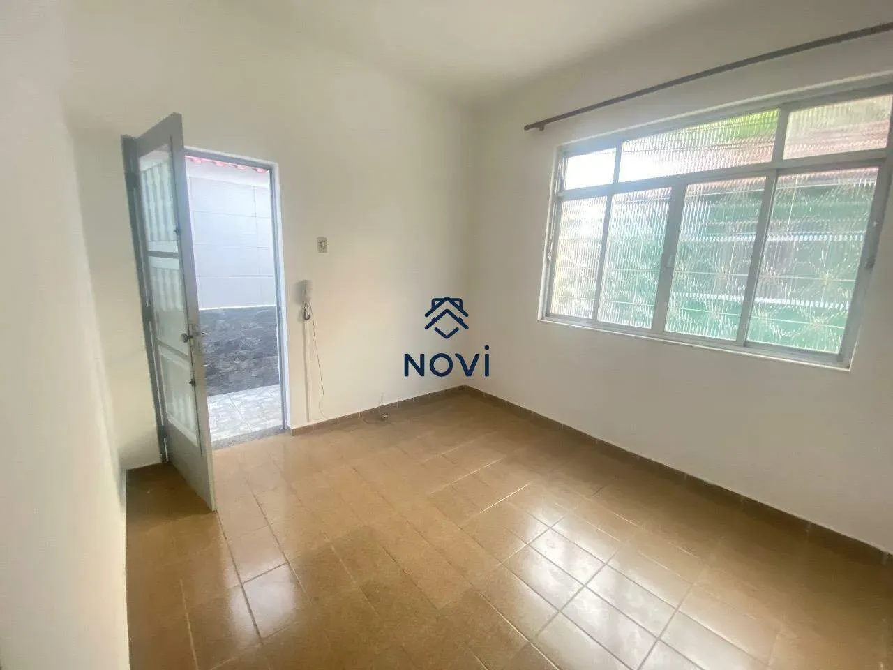 Casa de 2 dormitorios y 1 baño, sin aparcamiento — photo 10