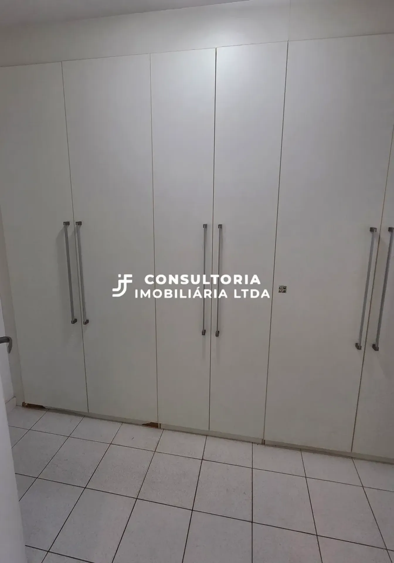 Квартира 99 м² з гардеробною та заскленим балконом — photo 41