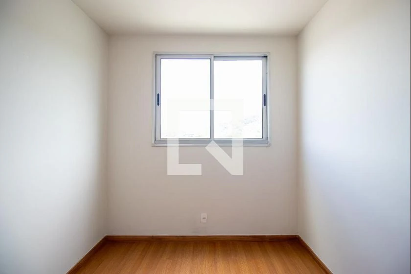 Apartment, 42 m², with wood or laminate floors — photo 7