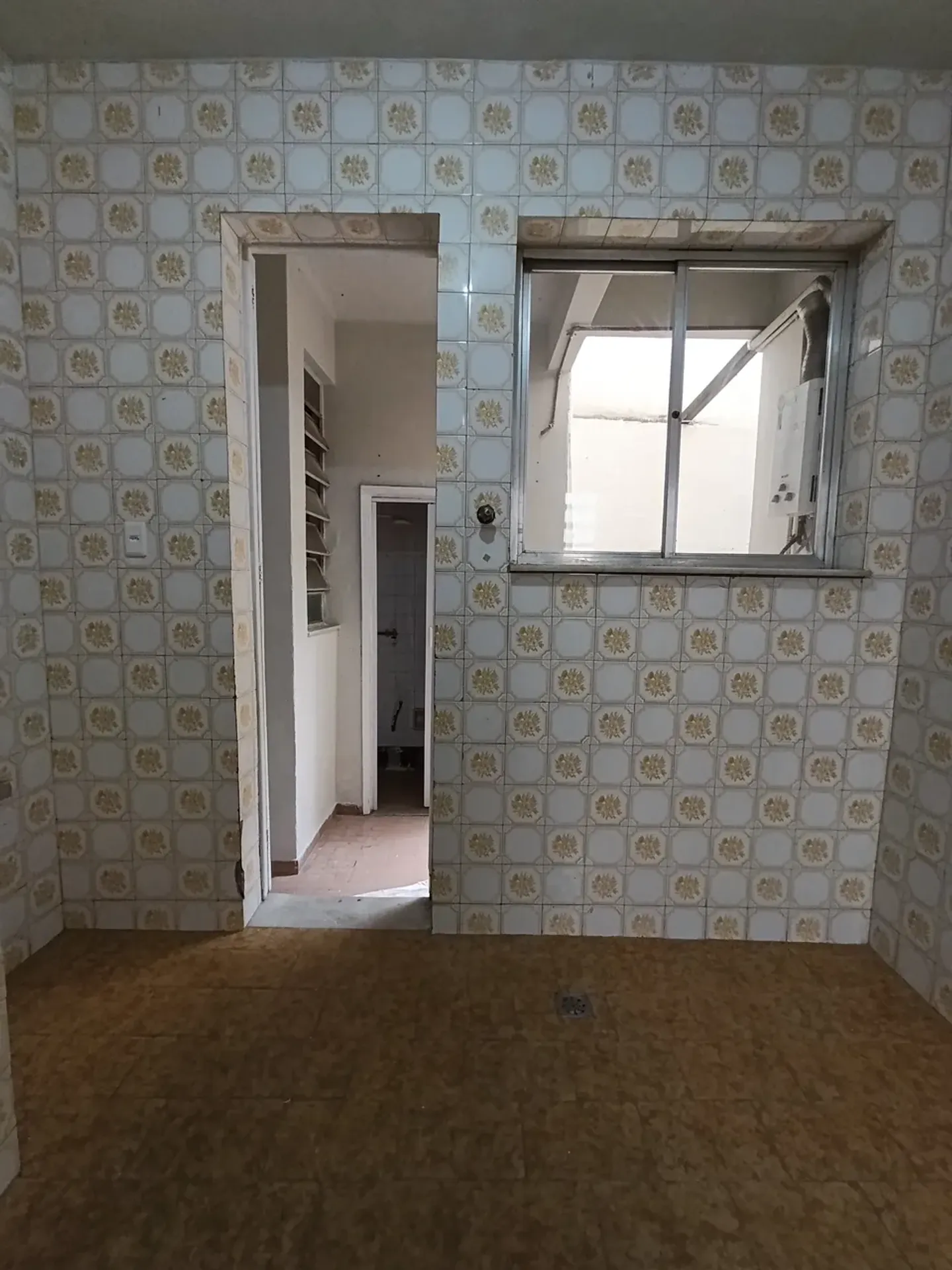 3-bedroom apartment, 1 with its own bathroom, 81 m² — photo 19