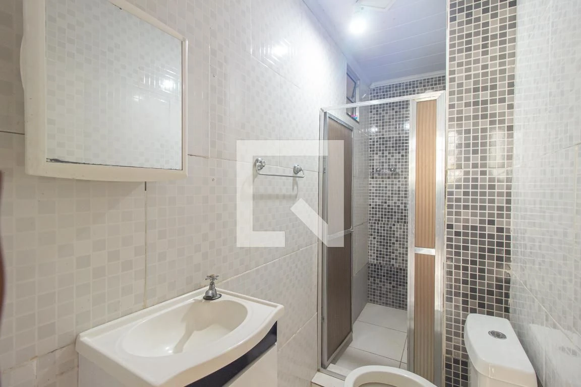 Unfurnished house with 2 bedrooms and 1 tiled bath — photo 27