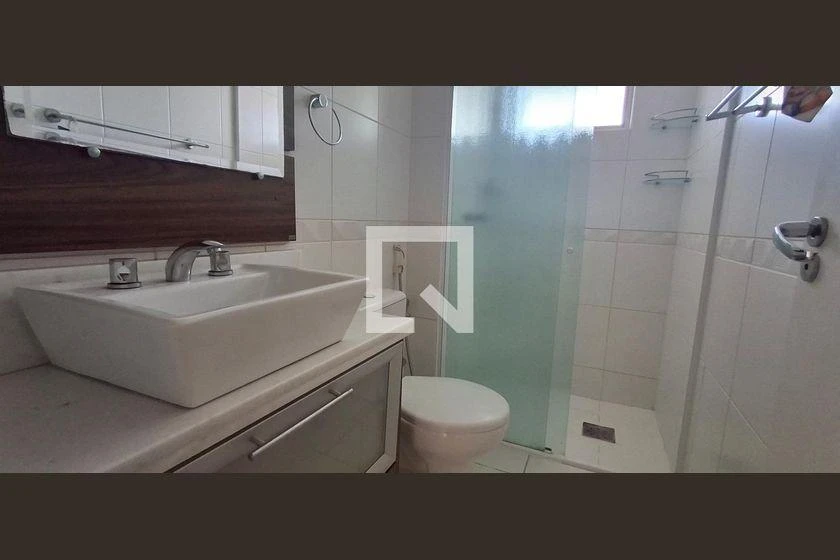 3-bedroom apartment in a building with a pool — photo 19