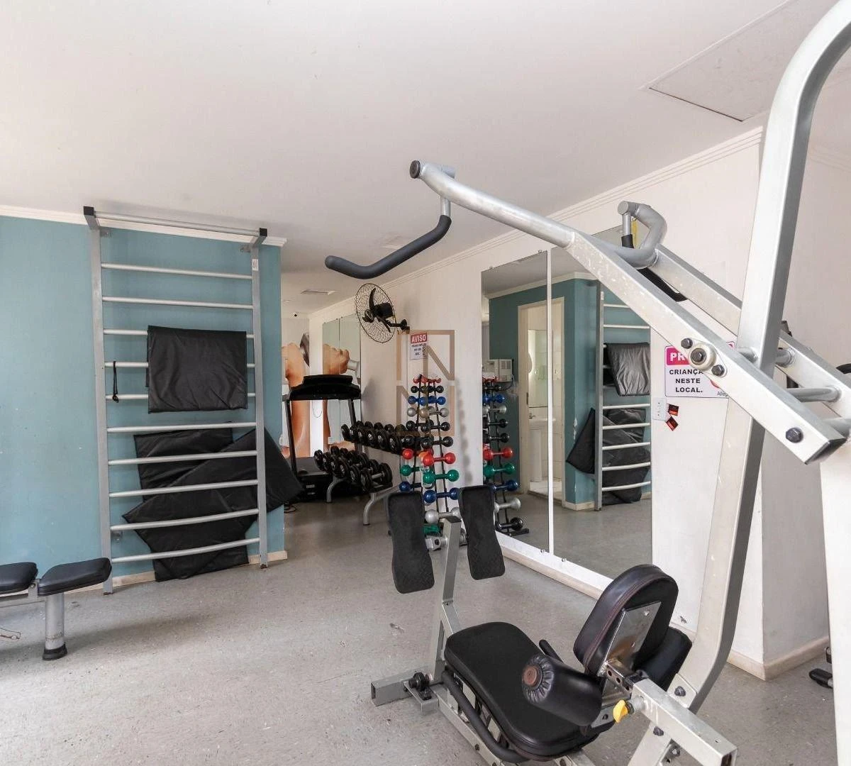 Home office in a 2-bedroom apartment, 50 m² — photo 15