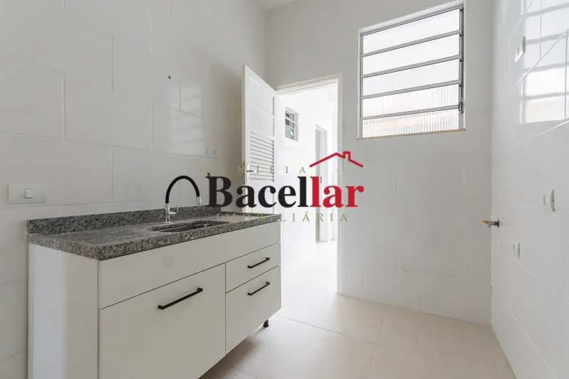3-bedroom apartment, 95 m² — photo 11