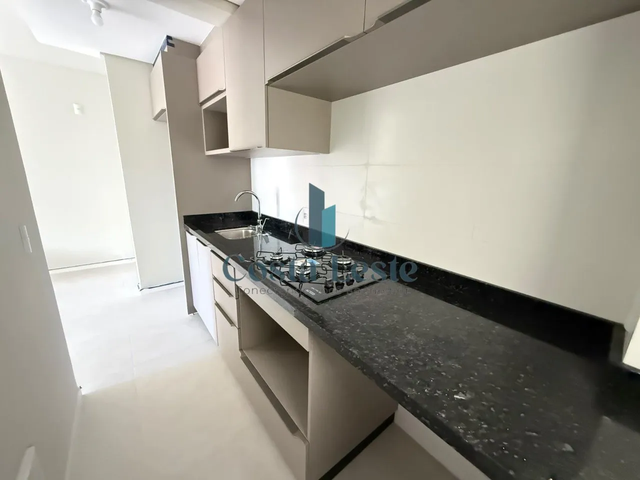 Water view in a 2-bedroom apartment, 68 m² — photo 5
