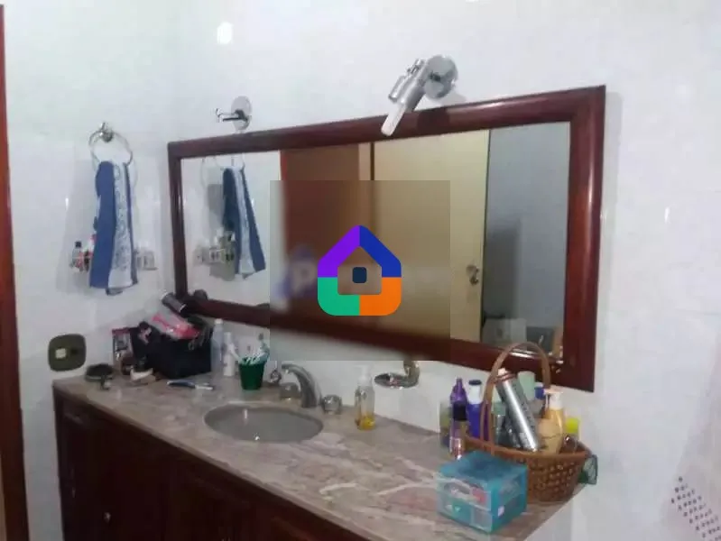 Casa com 4 quartos e 5 banheiros com ar-condicionado — photo 5