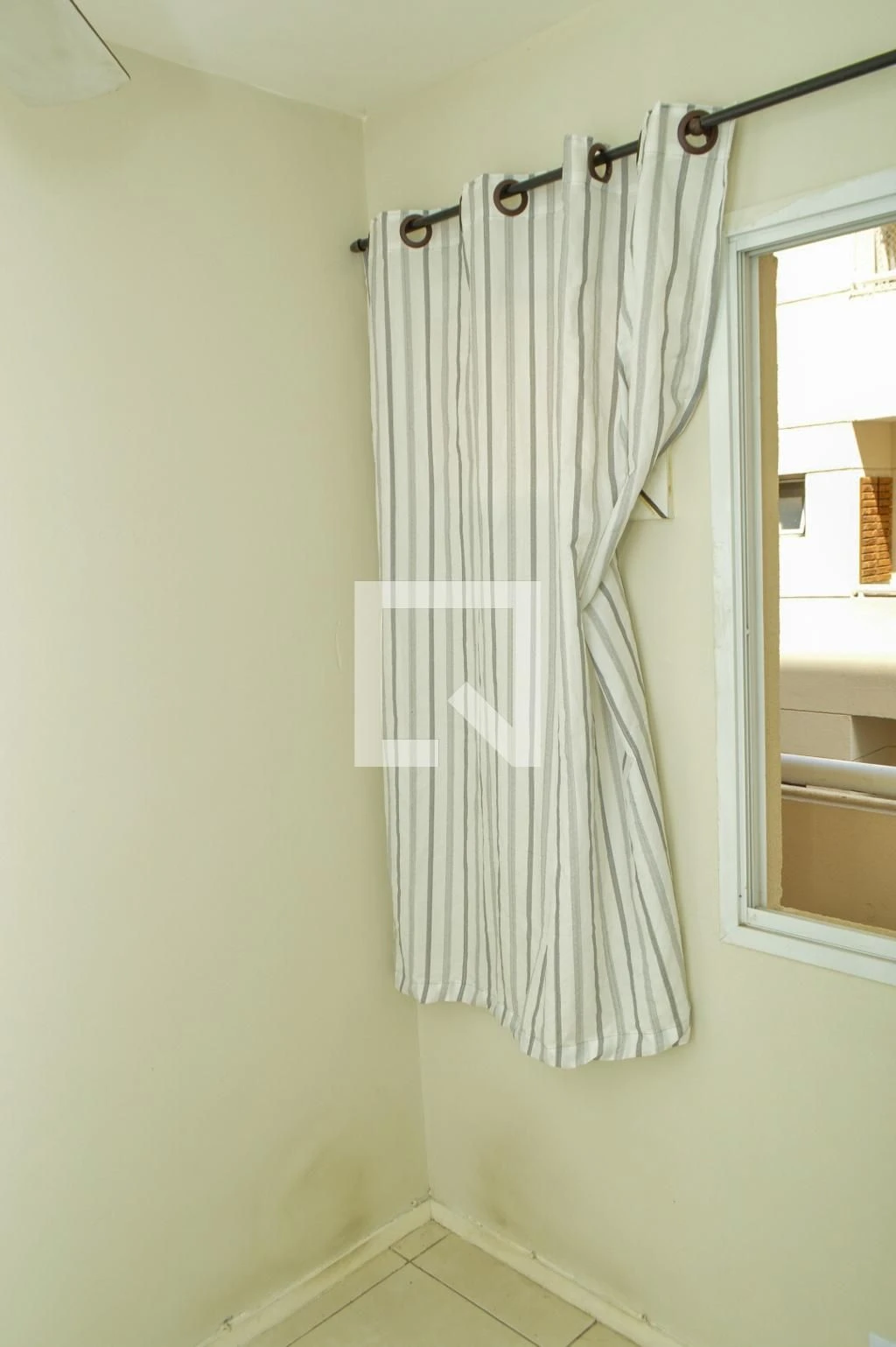Floor-to-ceiling windows in a 2-bedroom apartment, 60 m² — photo 37