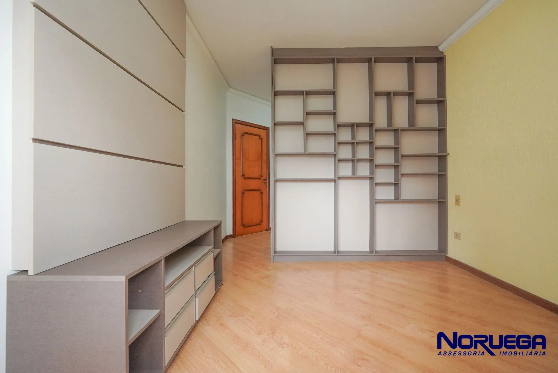 Apartamento de 4 quartos em condomínio com academia — photo 18