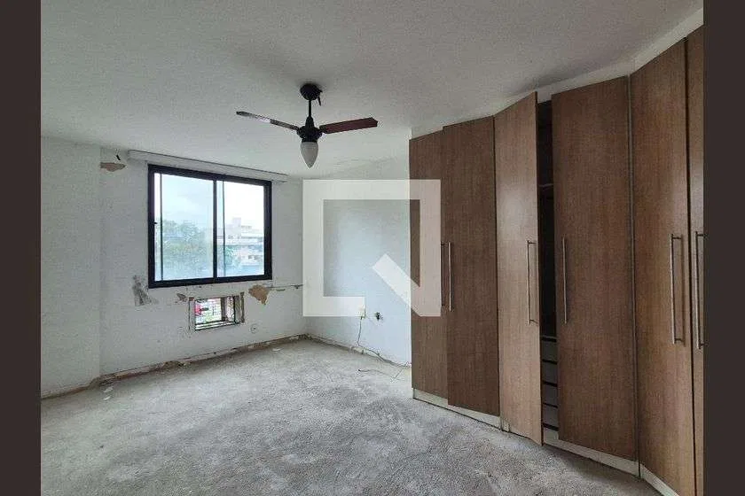 3-bedroom apartment, 1 with its own bathroom, 152 m² — photo 17